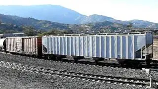 Union Pacific freight train at Tehachapi Loop