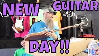 Custom Guitar Unboxing - CMG Guitars Mark at RNA Music