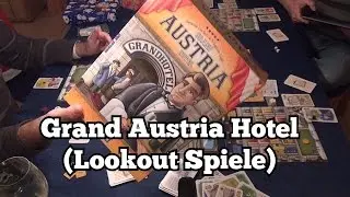 Test Grand Austria Hotel (Lookout Spiele): Rezension und Beispielrunde von Spiele-Podcast.de