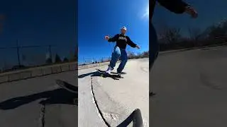 #skateboarding at 42 years old after 2 knee surgeries ain't easy😆 #tiredskateboards