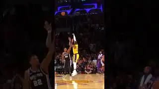 LeBron Clutch 3 👑 #shorts #foryou #lebronwatch