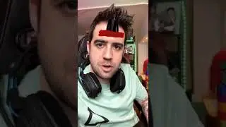 Auronplay viendo que personaje de GTA 5 