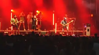 Punxada del concert de Suu alternatiu a la Baixada de l'&Agrave;liga