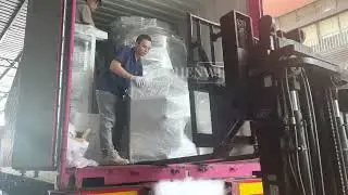 3 40-feet containers of liquid cosmetics machine loading and shipping to Africa from Henwi Tech