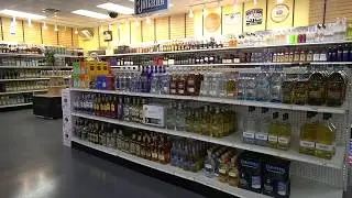 Smiley's Liquors