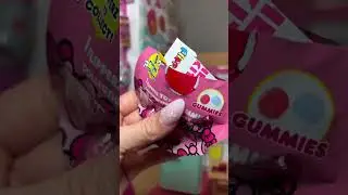Hello kitty #asmr #sanrio #blindbag