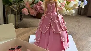 Украсьте вместе со мной самый КРАСИВЫЙ торт в виде Барби 💕🌸🎀💝
