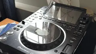 My unboxing of the Pioneer DJ CDJ 3000