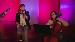 Compilatie Aphranova Sings 80s90s Unplugged