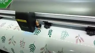 CUTTING PLOTTER MACHINE