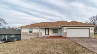 5245 RALSTON Avenue, Raytown, MO Presented by Angie Wheeler.