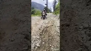 On the way to Baghasarhan, Himachal Pradesh #himachal #himachalpradesh #motoadventure #dbatg
