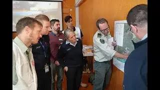 'One road out': responding when bushfires isolate communities
