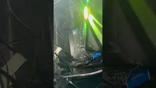 MSI Tomahawk x570 debug lights