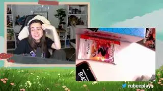 Aussie MTG girl does Aussie MTG girl things