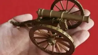 Miniature handmade british 9 pounder cannon (Napoleonic Wars) - 1/30 scale