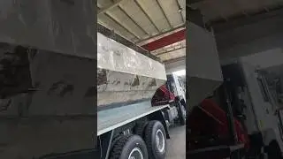 DRZ5255XHZ ANFO MIXING AND CHARGING TRUCK 6X6 HOWO