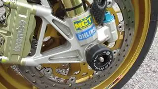Aprilia RSV1000R Factory