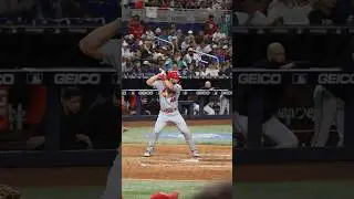 Paul Goldschmidt singles during tough at bat 💪🏼⚾️ #mlb #baseball # cardinals