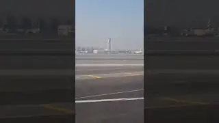 A380 landing at beautiful Dubai | Morning mist #A380 #Emirates #shorts #plane #Dubai #UAE #aviation
