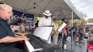 Mongorama- Baila Que  Baila.