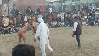 Rasulpur Aurangabad 👆💪 Apne gaon ki kushti ☺️✅  🇮🇳☝️#ख़बर1इंडिया #viral #motivation #funny 