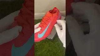 First👀 Nike Mercurial Vapor 16 Elites FG Boots - Nike Mad Energy Pack!