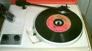 Benny Bell - The Girl From Chicago