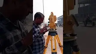 Total station ⛽ using by surveyor. #youtubeshorts #civilengineering #civilguruji #survey work