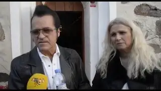 Flera kända artister sjöng när dansbandsdrottningen Carina Jaarnek begravdes