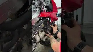 Honda VFR750 znana ze swojej pancernej wytrzymałości na serwisie w Mars Motors.