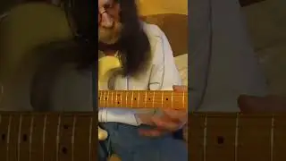 Thunderstruck AC/DC cover by @TeddyRayThomas is&nbsp; pretty cool. #thunderstruck #fender #hendrix