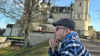 Travel to Saumur Castle in France 