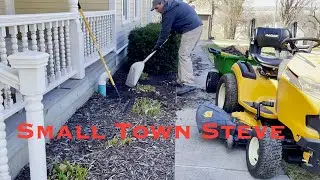 Small Town Steve:  Working Up Front On The Down Low #garden #flower #yard #victorianhouse #farmhouse