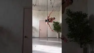 Twisted pole trick