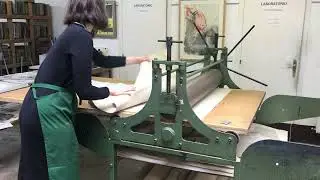 Bianca Tschaikner – Monotype printmaking process.