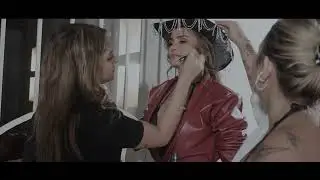 Querida Socia- Aura Cristina Geithner (Detr&aacute;s de c&aacute;maras)