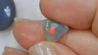 26.65 cts Rough Black Opal Parcel Lightning Ridge Rubs