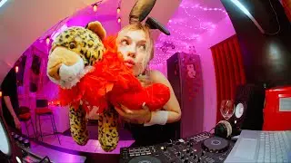 EVΛ | Kitchen Techno Set