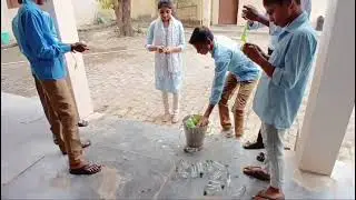 Bottle wall garden made by the students of GIC Sindaus Etawah 