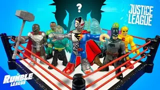 DC Justice League Toys Shake Rumble with BATMAN & SUPERMAN // RUMBLE LEAGUE
