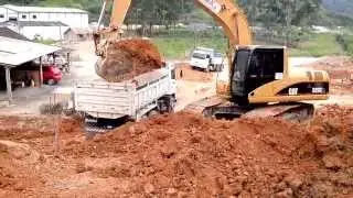 CAT 320c L