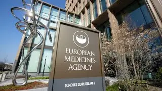 Hamis &aacute;ll&iacute;t&aacute;sok keringenek az interneten az mRNS-vakcin&aacute;kr&oacute;l