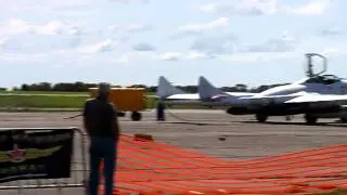 De Havilland Vampire T.55 startup and taxi at Warbird Airshow 2010
