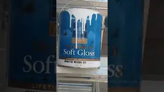 Benjaman Moore moorglo soft gloss