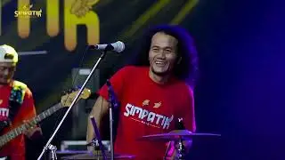 BEBAS PUPUT FAZRIA SIMPATIK MUSIC