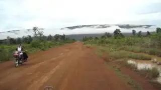 Anlong Veng to the Dangrek Mtns, Prasat Preah Vihear