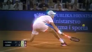 INSANE Jannik Sinner Dropshot
