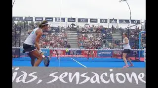 Vamos P&aacute;del. Ale Salazar y Marta Marrero contra Mapi S. Alayeto y Majo S. Alayeto
