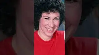 Rhea Perlman Biography
